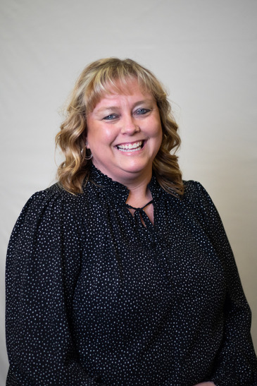 Sara Gostomczik ’97
